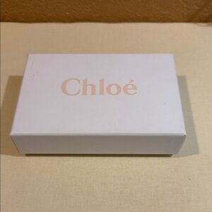 Chloé White Box